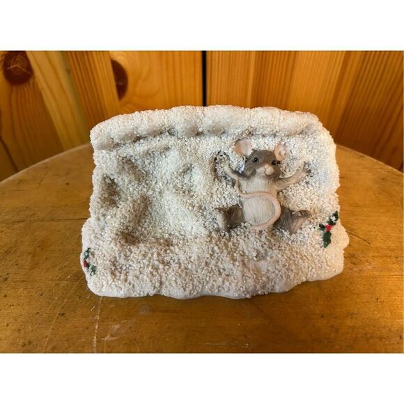 Charming Tails Maxine Making Snow Angels - Picture 1 of 6